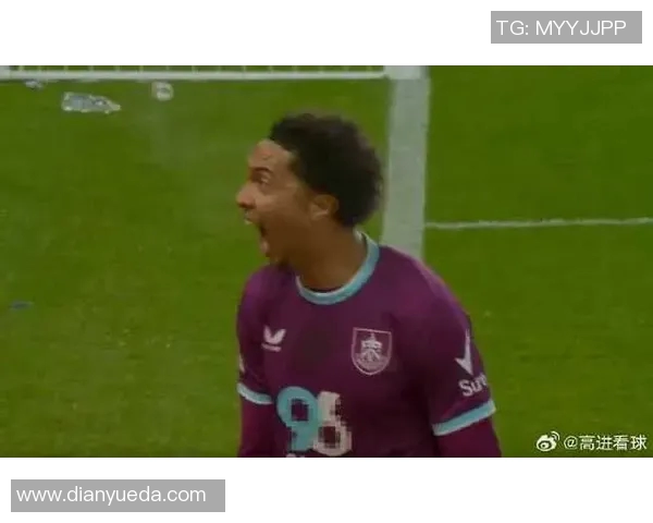 曼联客场大胜切尔西，哈维尔开启英超生涯！