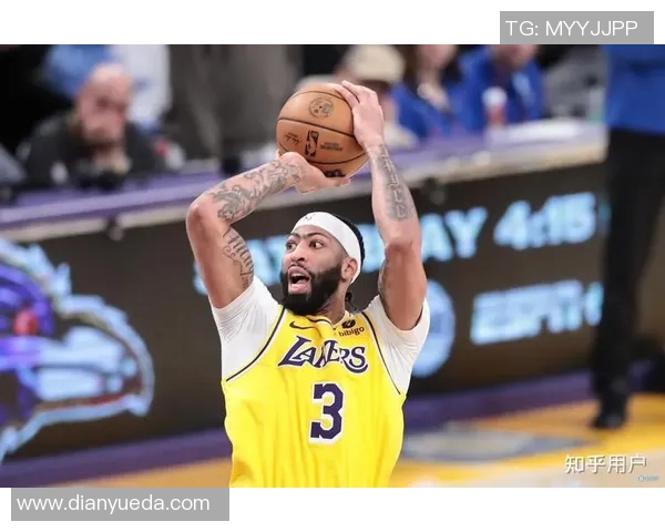 黄蜂连胜收获赛季最佳开局，外界大呼奇迹